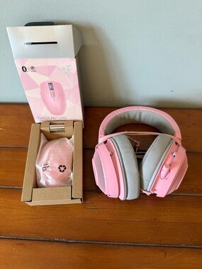 Razer Pink wired headset and gaming mouse